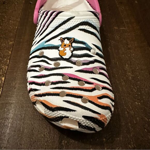 Pokémon Eevee Crocs Charm - BUNDLE 3 OR MORE GET 50% OFF - Picture 2 of 2